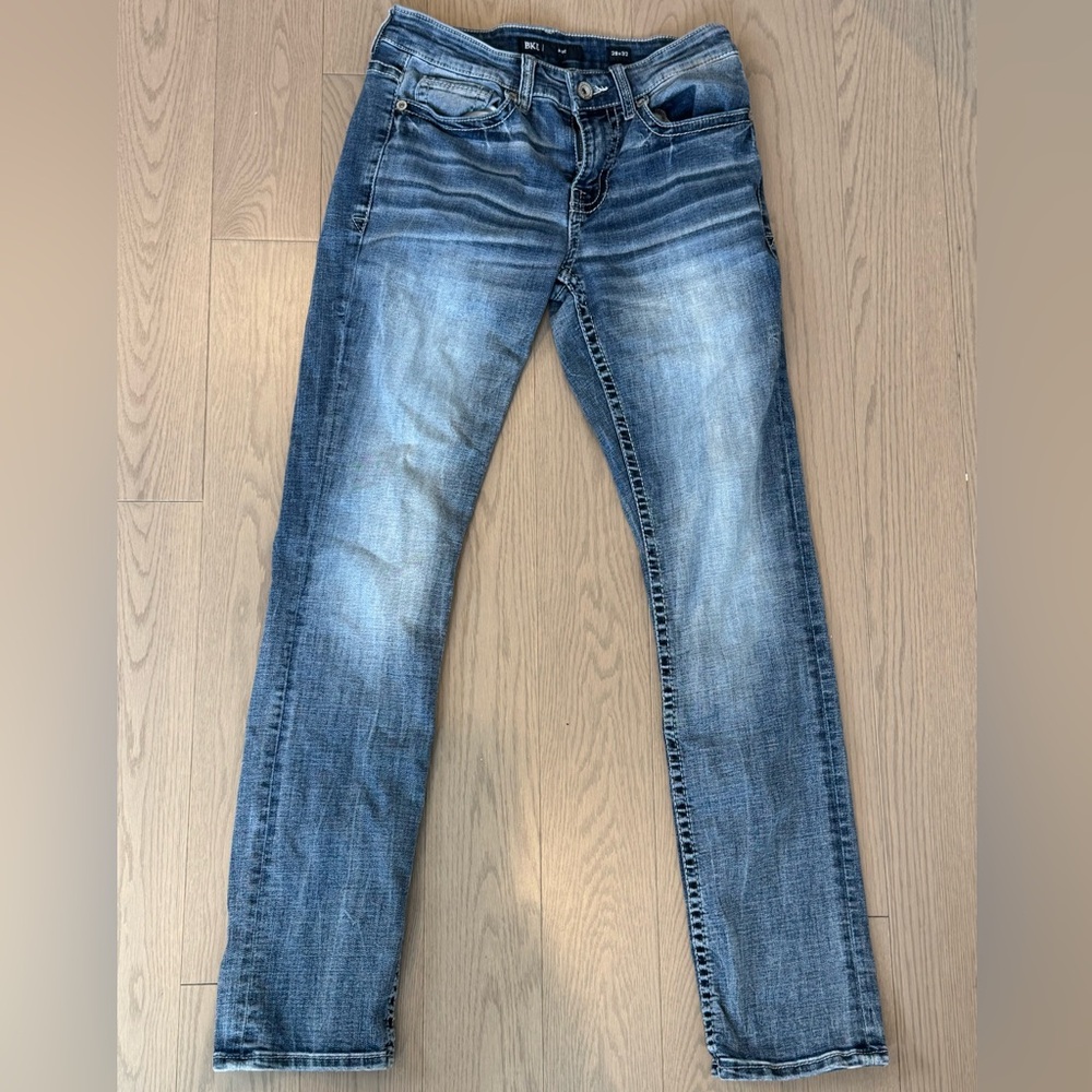BKE Alec Slim Straight Jeans 29x32 Distressed Wash